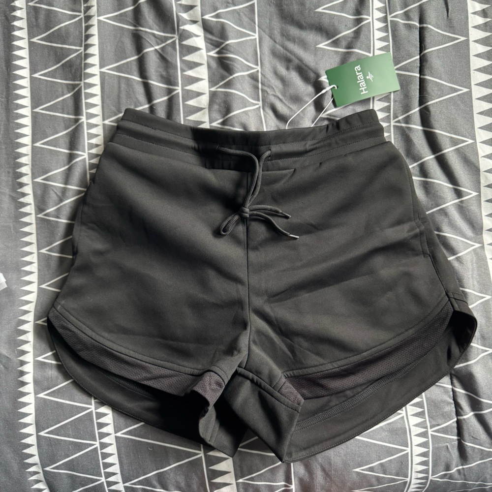 HALARA Women's Athletic Black Shorts